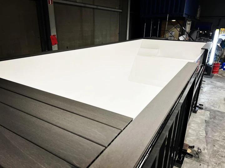 6 m schwarzer Containerpool
