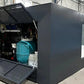 Schwimmbecken aus Polypropylen mit den Maßen 6,5 m x 2,5 m und einem 4 m breiten Fenster
