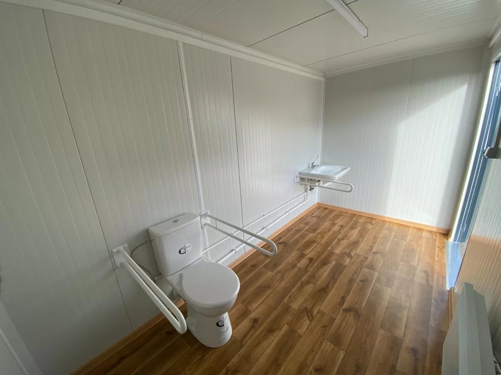 Sanitärbehälter für Menschen mit Behinderungen Toilette mit Rampe (Ref: 3907)