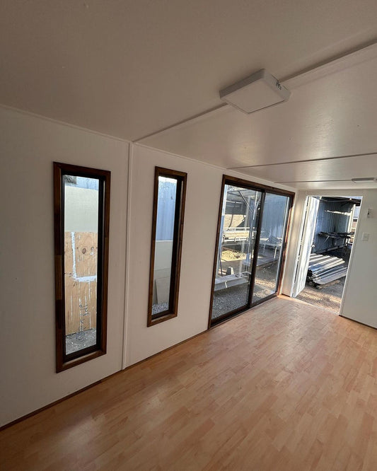 Bürocontainer 6x2,42 m - 15 m² (Ref: 20123)