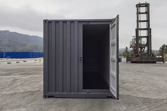Dreitüriger 20-Fuß-Seecontainer (Ref: 1009)