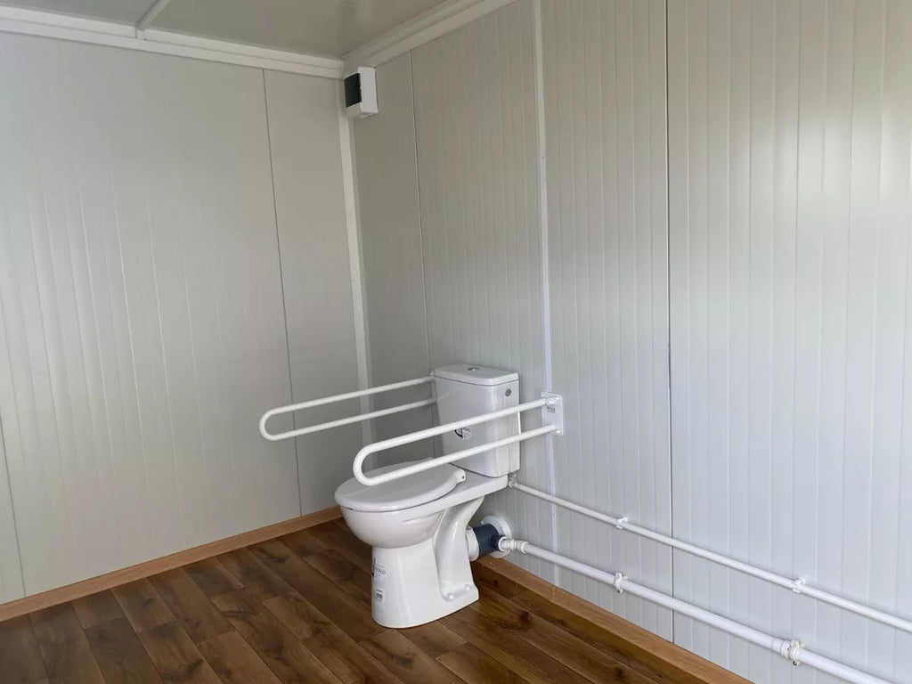 Sanitärbehälter für Menschen mit Behinderungen Toilette mit Rampe (Ref: 3907)